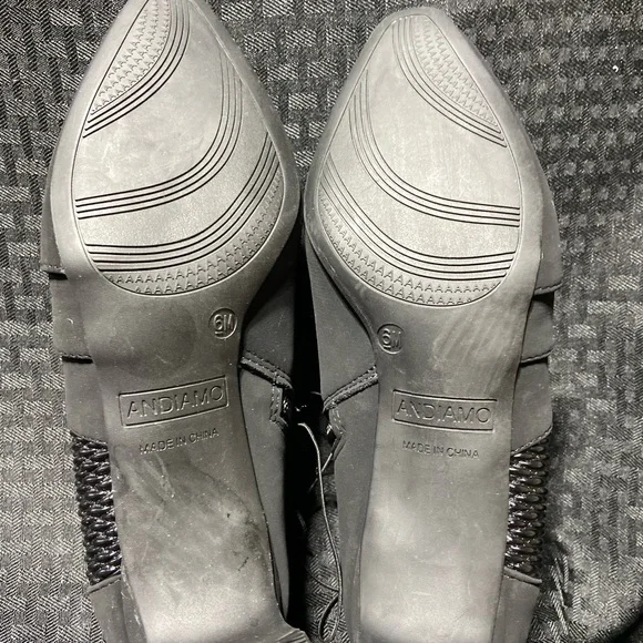 Andiamo Chic Black Women's Heels NWT - Picture 4 of 6